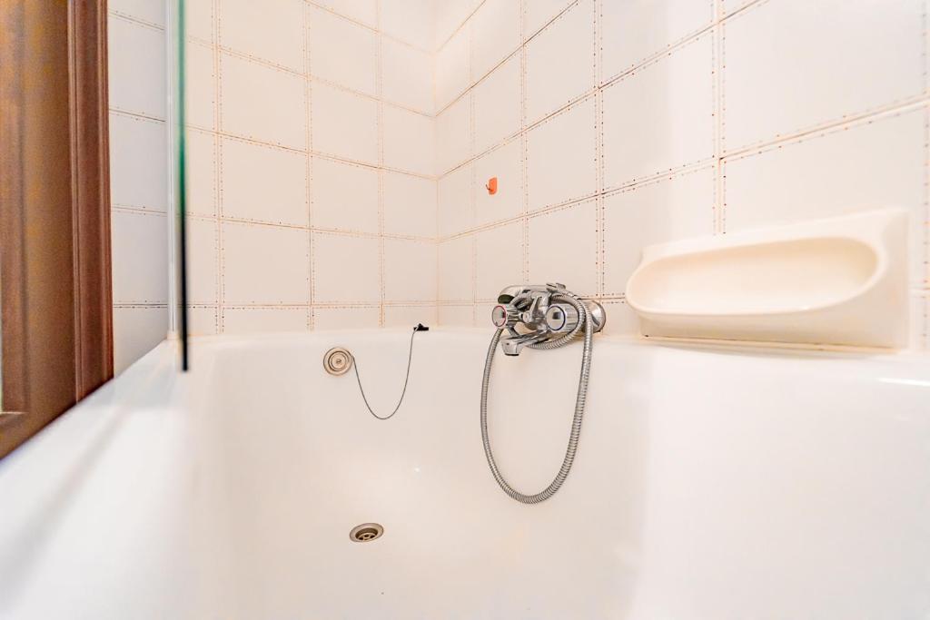 Centro Moderno Al 46 Apartment Cuneo Bagian luar foto